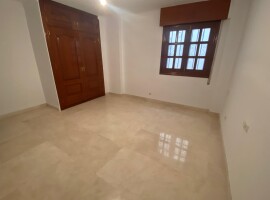 Amplio piso calle Alamo